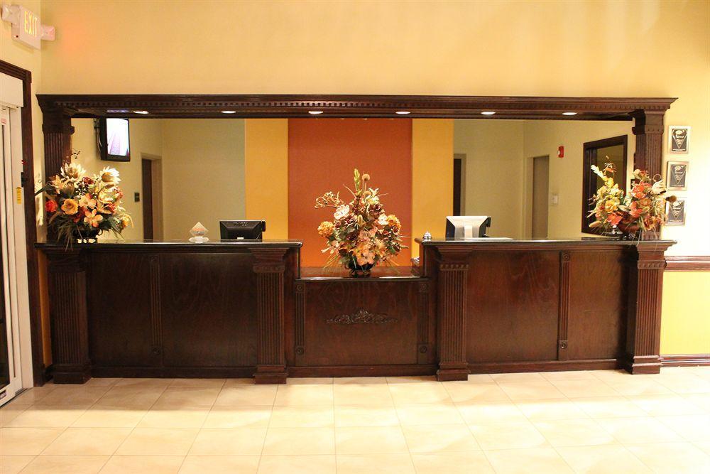 Super 8 By Wyndham Hidalgo At La Plaza Mall & Mcallen Airport Kültér fotó