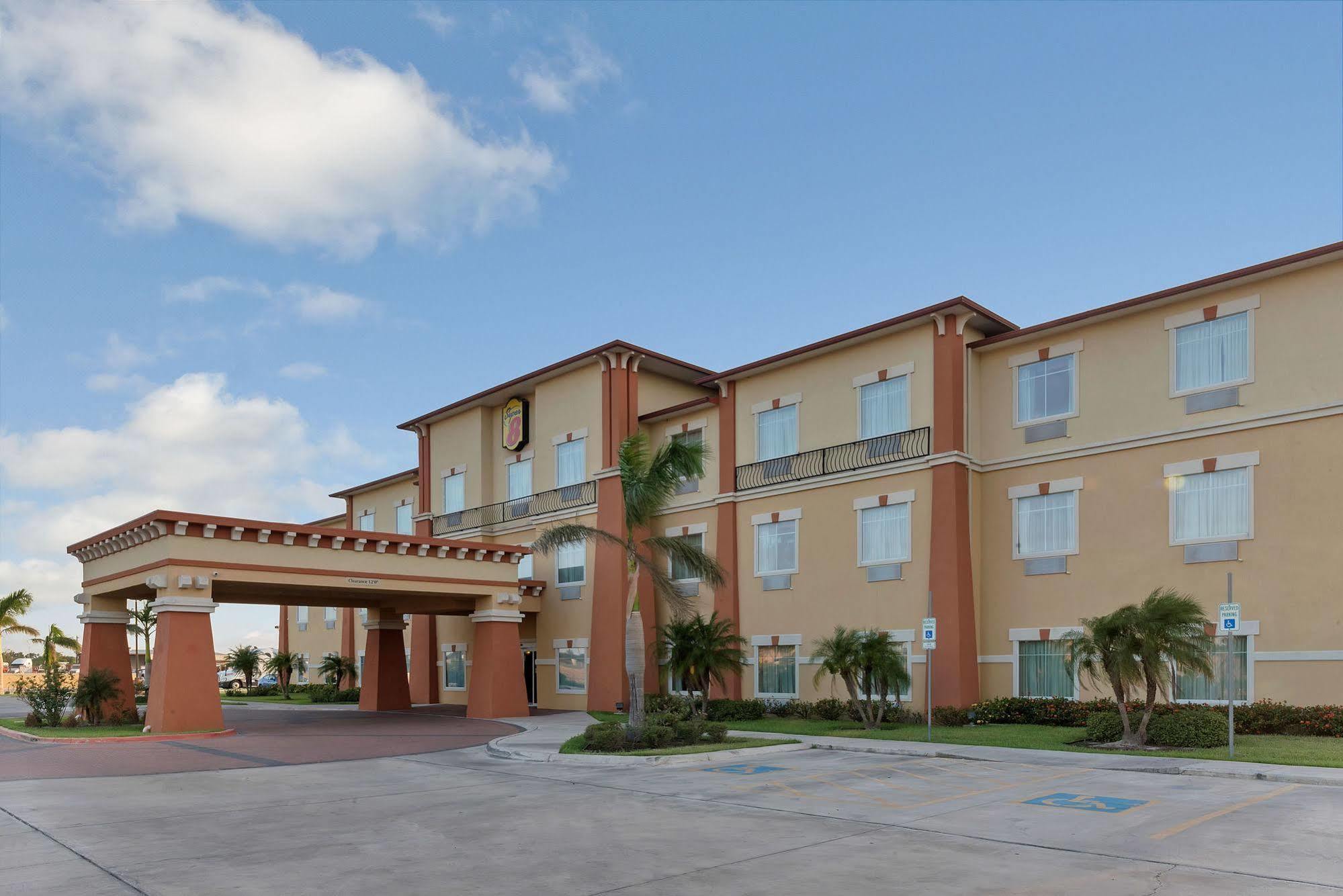 Super 8 By Wyndham Hidalgo At La Plaza Mall & Mcallen Airport Kültér fotó