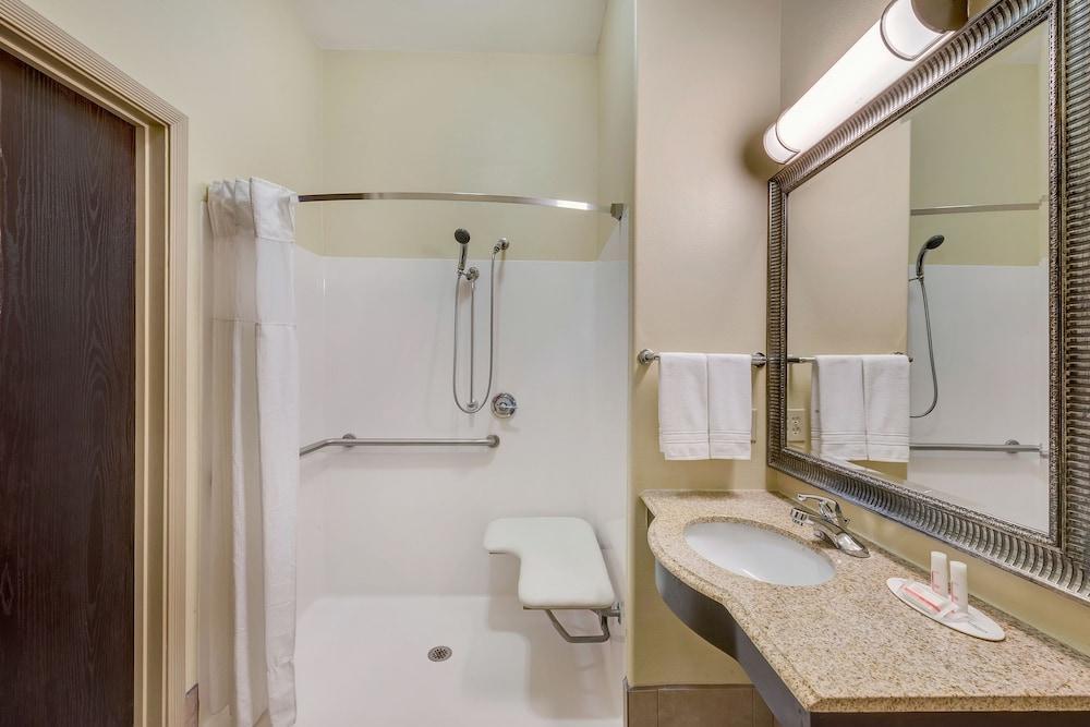 Super 8 By Wyndham Hidalgo At La Plaza Mall & Mcallen Airport Kültér fotó